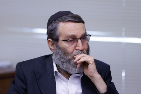 גם גפני מאשר: נתניהו רצה קואליציה עם רע״מ