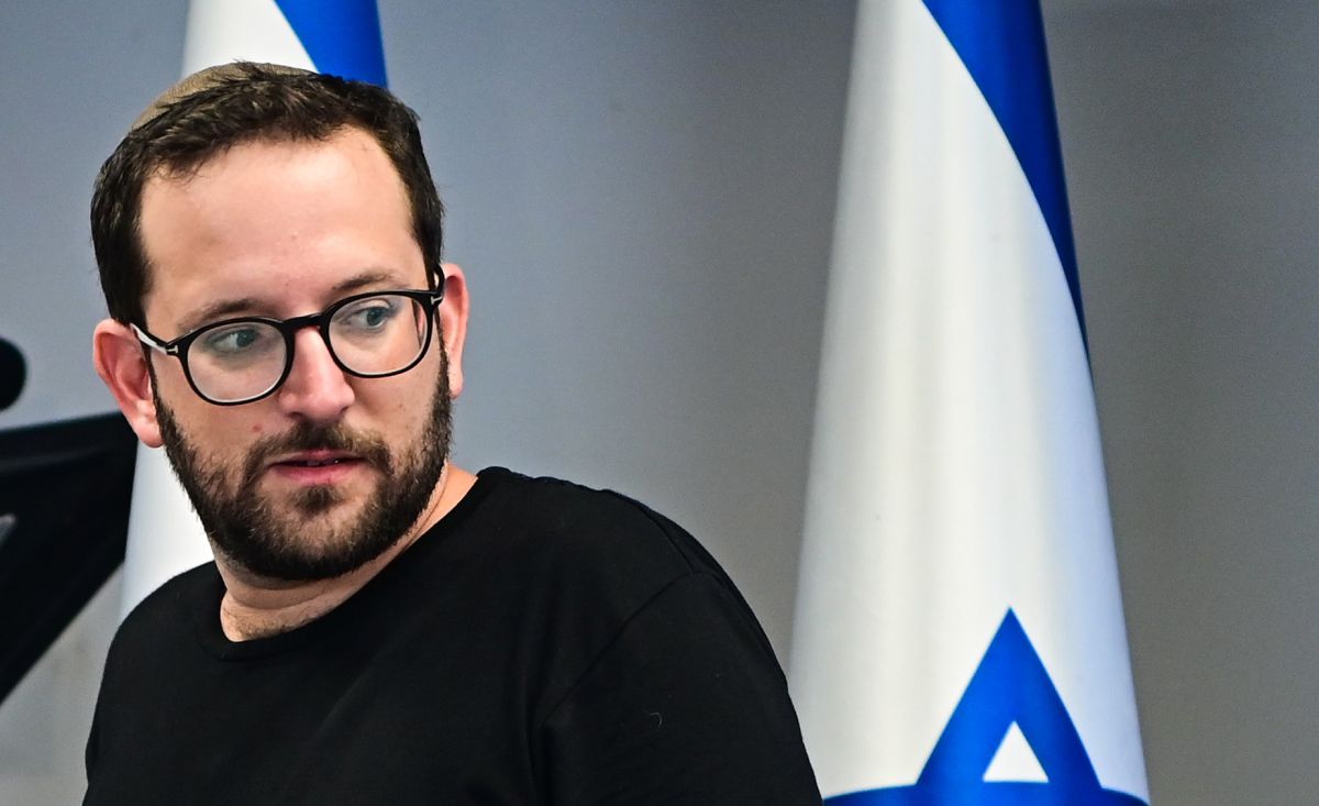 אפילו רונן צור החמיא: יונתן אוריך איחד את הרשת