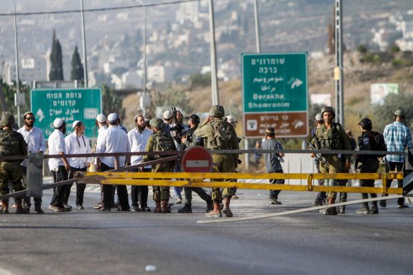עצומת תושבים בשומרון: חיילים, תפקידכם אינו שיטור
