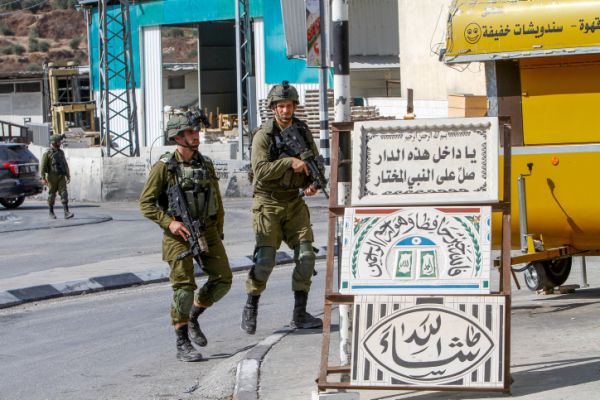 תחקיר הפיגוע: הלוחמים לא השיבו אש לעבר המחבל