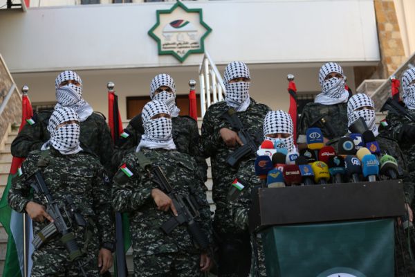 נשללו היתרי כניסה לבני משפחות מחבלים משכם