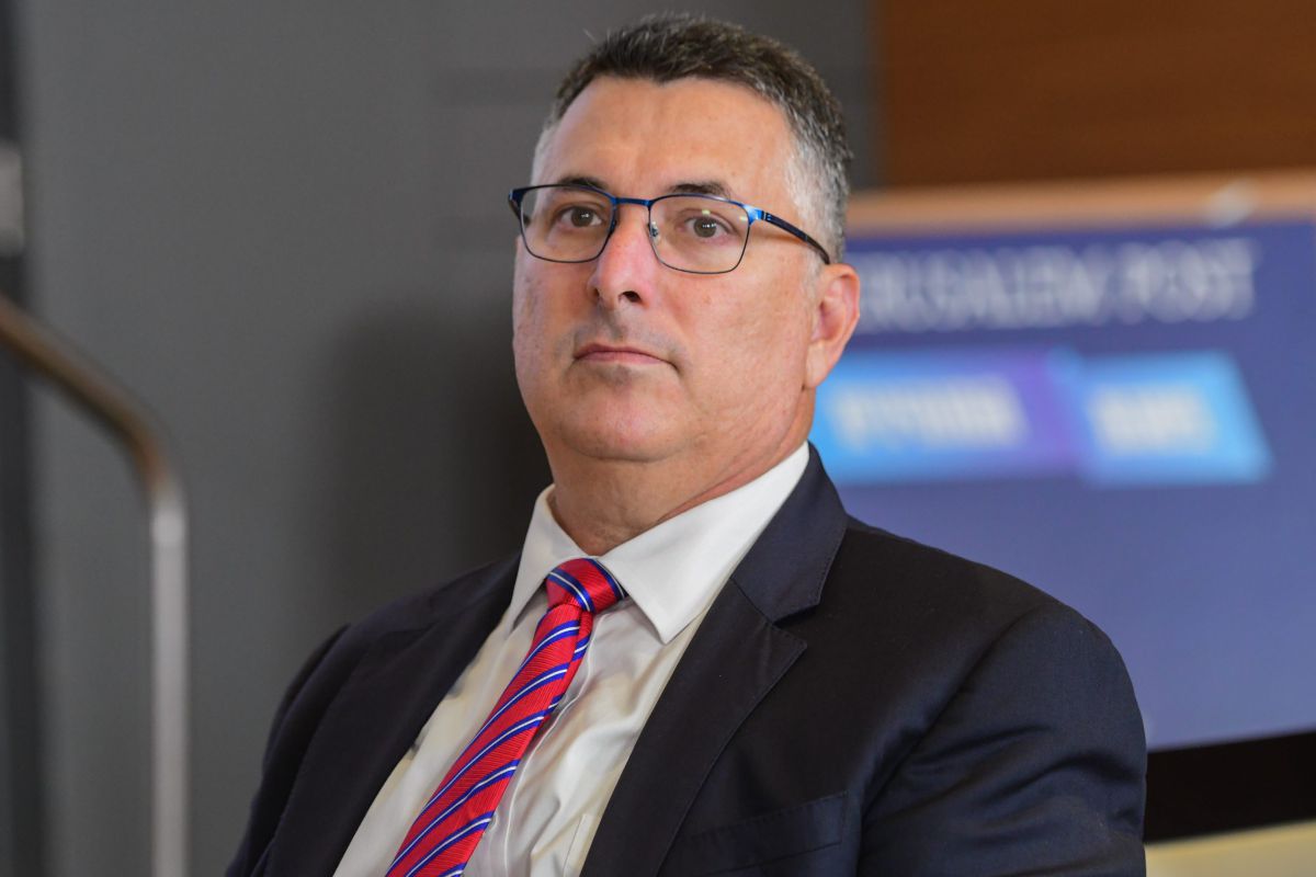 גדעון סער מגיב: "דברים נלוזים וחסרי אחריות"