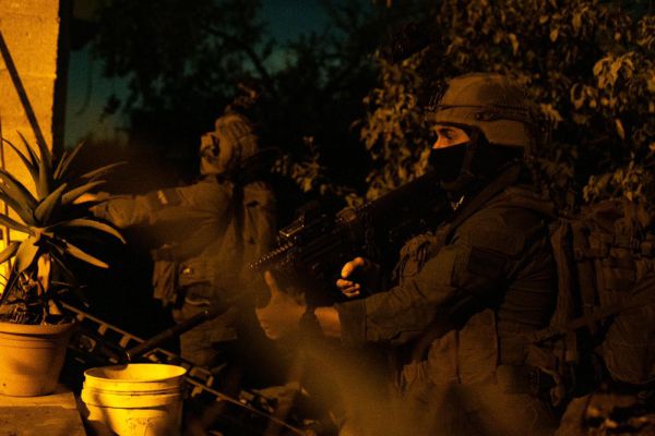 7 מבוקשים נעצרו הלילה בפעילות צה"ל ביו"ש