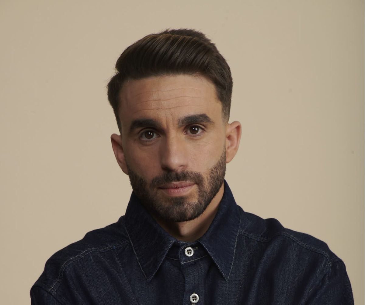 מושיקו מור בסינגל מרגש לאימו: "מאמא"