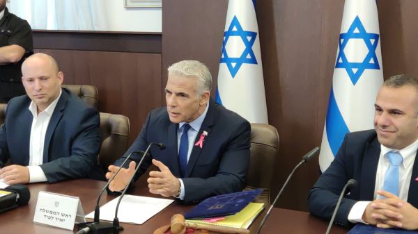 לפיד: ההסכם עם לבנון יחזק את הביטחון והכלכלה