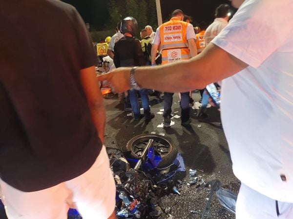 רוכב אופנוע נפצע קשה מפגיעת רכב בטבריה