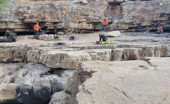 דרמה בנחל פרת: ילד נפל מגובה, נפצע ופונה במסוק