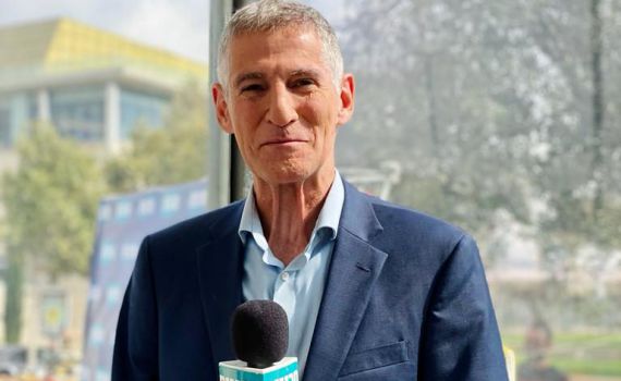 יאיר גולן באולפן סרוגים: "רם בן ברק אמר אמת"