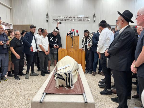 הלוויתו של רונן חנניה: "זכית למות על קידוש ה'"