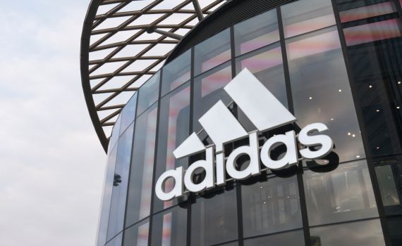 אחרי הסערה: אדידס סיימה את השותפות עם קניה ווסט
