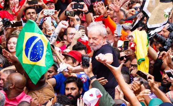 בחירות היום בברזיל: לולה ידיח את בולסונרו?