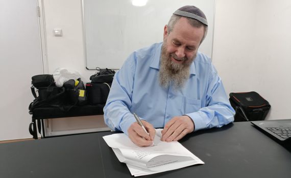 לפיד על אבי מעוז: "נבנית פה ממשלת טרלול על מלא"