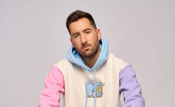 אדיר גץ בסינגל חדש: "חיים שלי את"