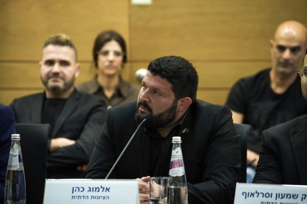 אלמוג כהן לשר ארבל:  "תיישם את החוק, תגרש את משפחת המחבל"