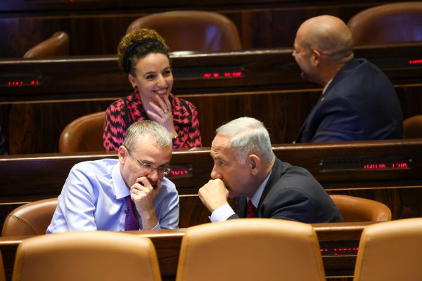 מינוי יו"ר הכנסת: מה עוצר את ההחלפה של מיקי לוי?