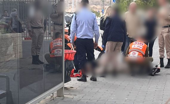 חשד לפיגוע דריסה בבאר שבע: בן 18 נפצע בינוני