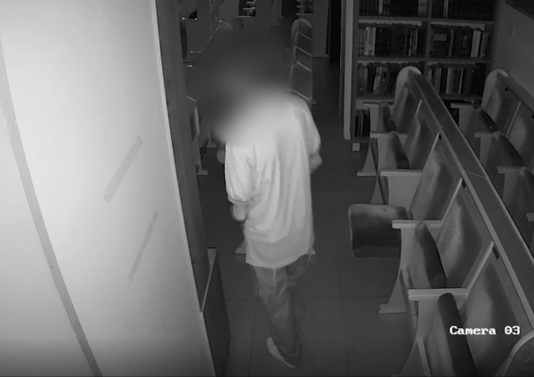 תושב רמלה נעצר בחשד לפריצה לבתי כנסת | תיעוד