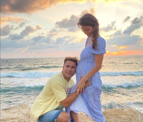 אחרי ילד מפונדקאות והחלמה מסרטן, אשתו של רוי מילר ילדה