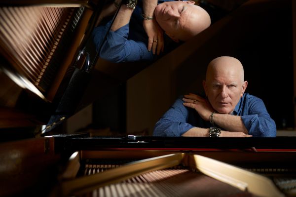 זוכרים את הלהיט "גשם?" בואו נראה אם יש לו מתחרה