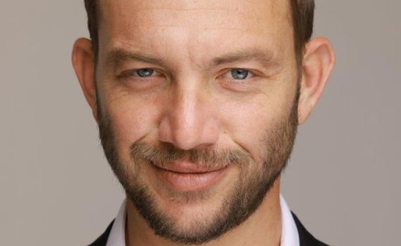 לא שוכח את האהבה הגדולה: עוז זהבי בסינגל חדש