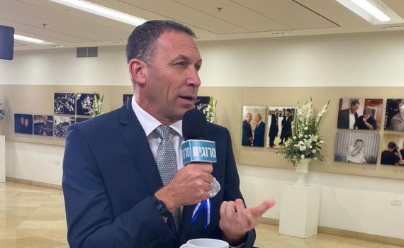 דברים שרואים מכאן: הזיגזג של מתן כהנא