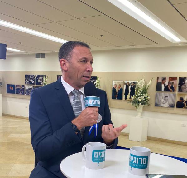 דברים שרואים מכאן: הזיגזג של מתן כהנא