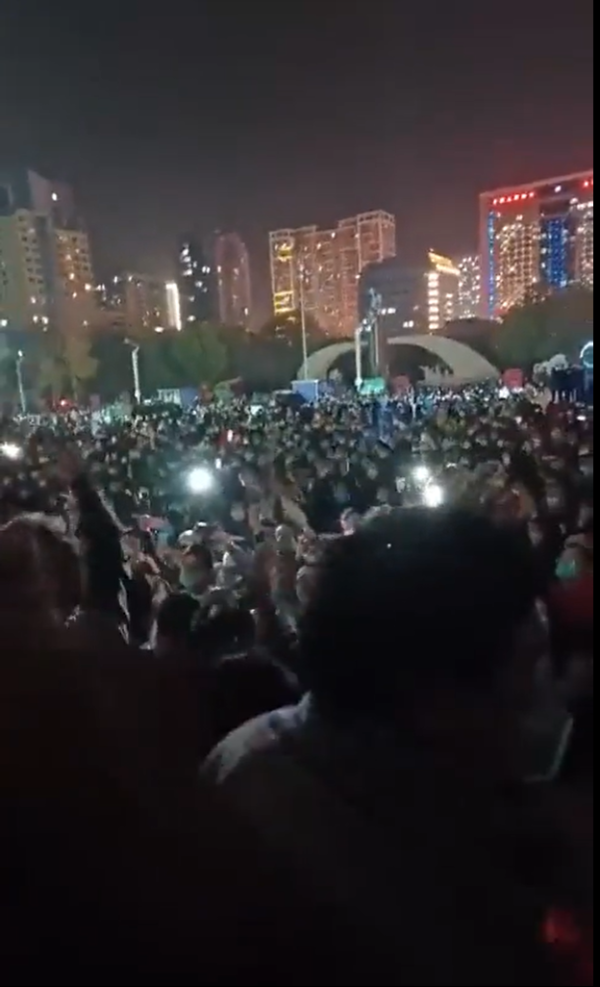 "שי – תתפטר", מחאות חסרות תקדים ברחבי סין