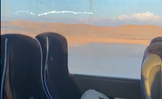 צפו: אוטובוס של תלמידות אולפנא נרגם באבנים