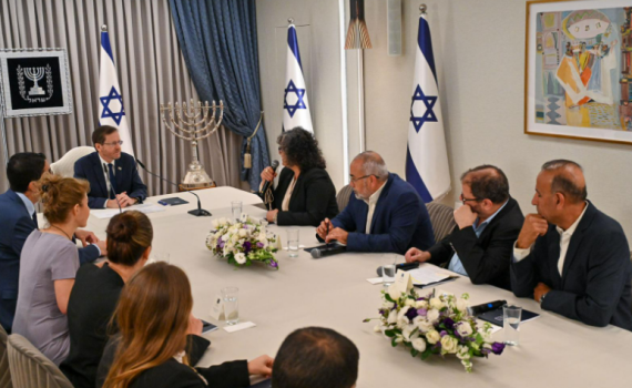 הרצוג לסלימאן: בלתי מתקבל שתמכת במחבלים