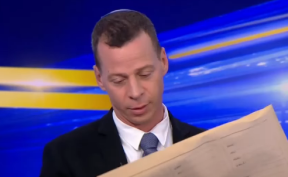 באמצע הלילה | ההפתעה של עמית סגל ליונית לוי. צפו