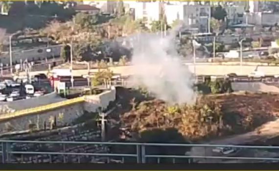 הפיגוע בירושלים: צפו ברגעי הפיצוץ בתחנת ההסעה