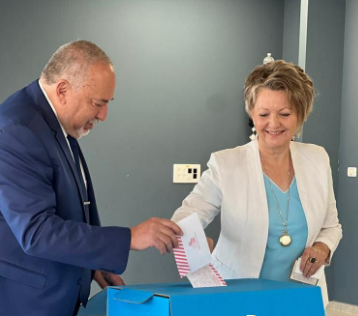 ליברמן: היום ייקבע אם הכסף יילך לאברכים או להייטק