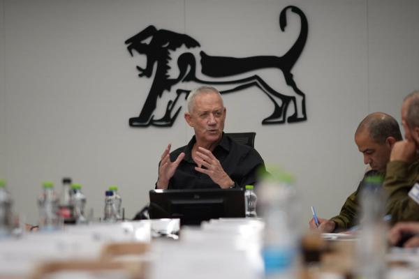 גנץ: "מצפה מהפלסטינים לפעול להחזרת הגופה"