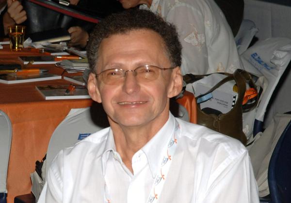 "קורא לפקידי האוצר לא לשתף פעולה עם סמוטריץ'"