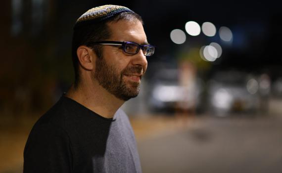 בני וילנר בסינגל חדש: "אם רק נדע לספר"