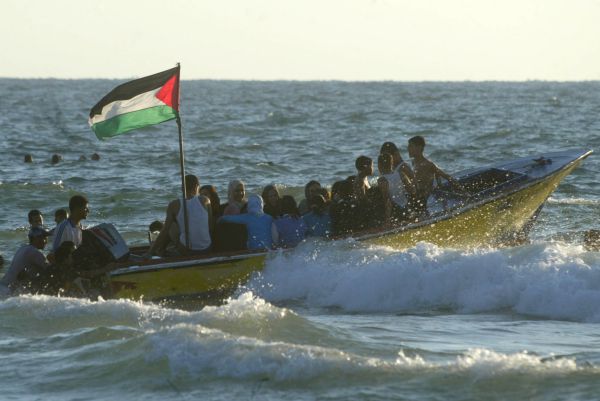 חיל הים עצר שתי סירות של מבריחים פלסטינים
