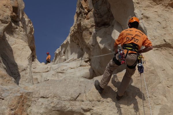 סריקות אחר מטיילים שטרם אותרו