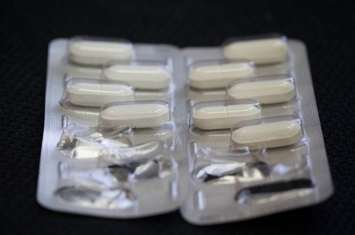 מוות מאופטלגין? משרד הבריאות: "לא ניתן לקשר"