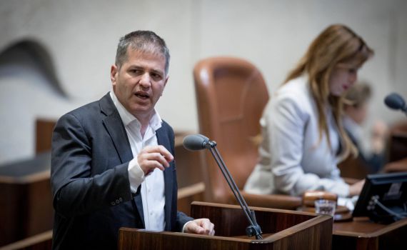 האופוזיציה החרימה: אושר הרכב הוועדה המסדרת