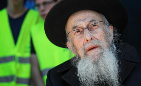 המאבק הסמוי בפרשת הרב טאו