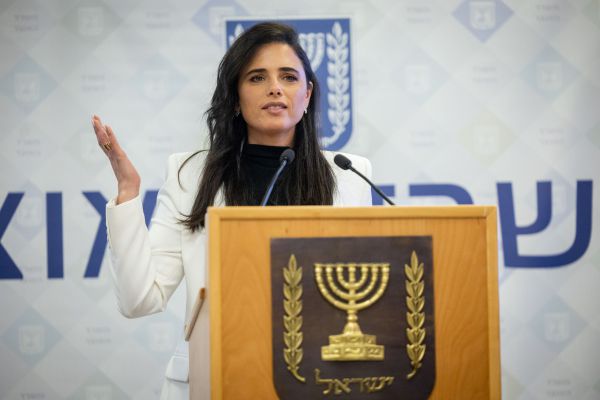 איילת שקד מגיבה לחשיפת ההקלטות: 'מציאות מורכבת'