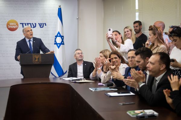 ח"כ מיש עתיד קורץ לחרדים: "מעולם לא פסלנו אותם"