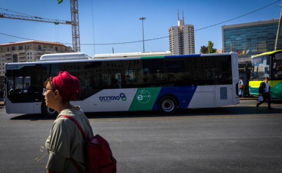 מי הח״כים מגוש הימין שתומכים בתחב״צ בשבת?