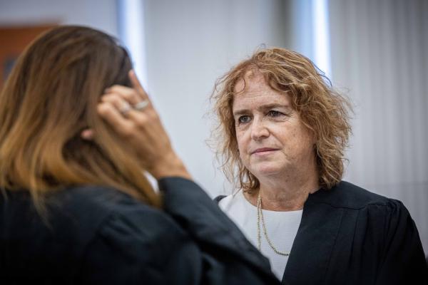התובעת הראשית במשפט נתניהו שוקלת להתפטר