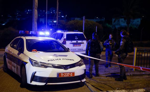 לאחר שדווח על דקירה בטירת הכרמל, האח החשוד נעצר לחקירה