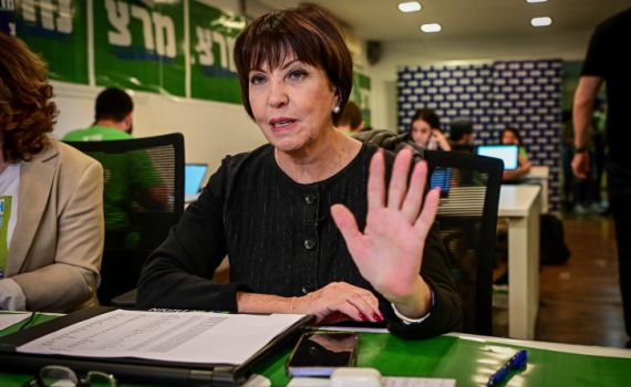 הרב שמואל אליהו סופד למפלגת מרצ