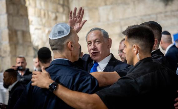 מדגם 14: נתניהו עם 31 מנדטים, לגוש הימין יש ממשלה