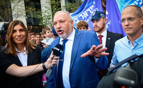 ליברמן מאוכזב: "לפעמים יש עליות, לפעמים יש ירידות"