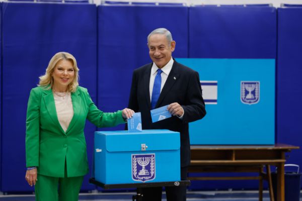 "נתניהו מחפש קאמבק": כך סיקרו בעולם את הבחירות
