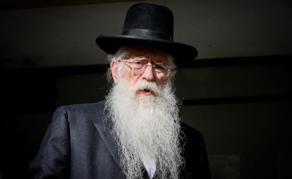 מרכז הסיוע החרדי נגד פרוש: "מצפים להתנצלות"